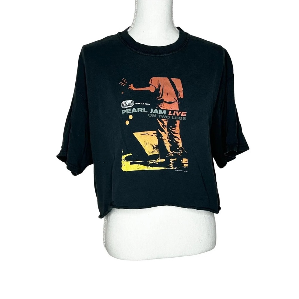 VTG • 90s Pearl Jam Tour Band Tee
